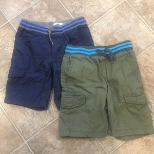 2 Pieces Boys Old Navy S/P 6/7 Cargo Shorts